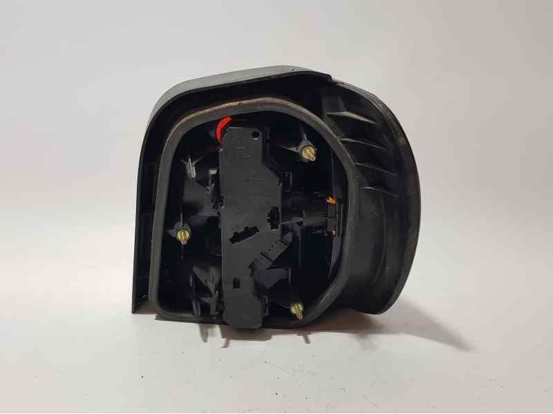 Recambio de piloto trasero izquierdo para volkswagen polo berlina (6n1) básico referencia OEM IAM   