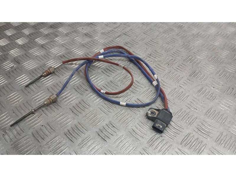 Recambio de sensor para renault express furgoneta/monovolumen 1.5 blue dci 95 (f6ab) referencia OEM IAM 226580823R SENSATA DE TE