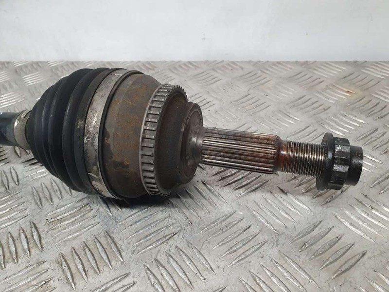 Recambio de transmision delantera izquierda para toyota corolla (e12) 1.4 d-4d luna compact referencia OEM IAM SIN REF  