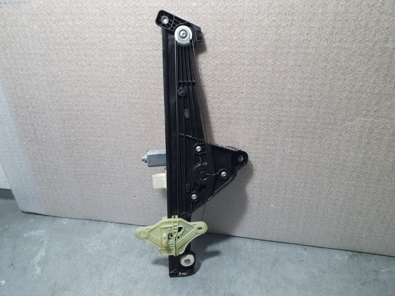 Recambio de elevalunas delantero derecho para renault clio v business referencia OEM IAM 807201776R  ELECTRICO 6 PINES