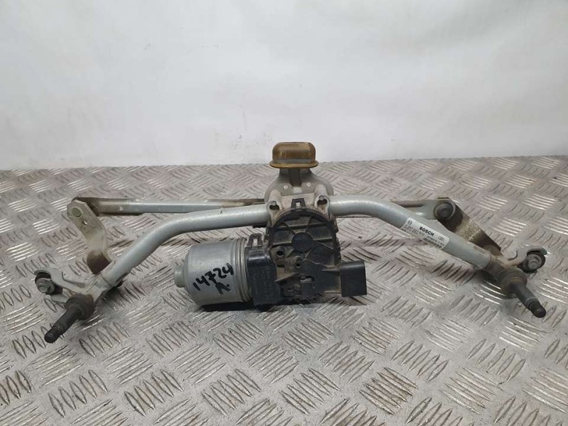 Recambio de motor limpia delantero para citroën c3 feel referencia OEM IAM 9815497780 3397021910 BOSCH