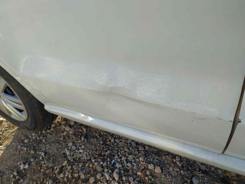 Recambio de puerta trasera derecha para volkswagen polo (6c1) edition bmt referencia OEM IAM 6R4833056J  TOCADA