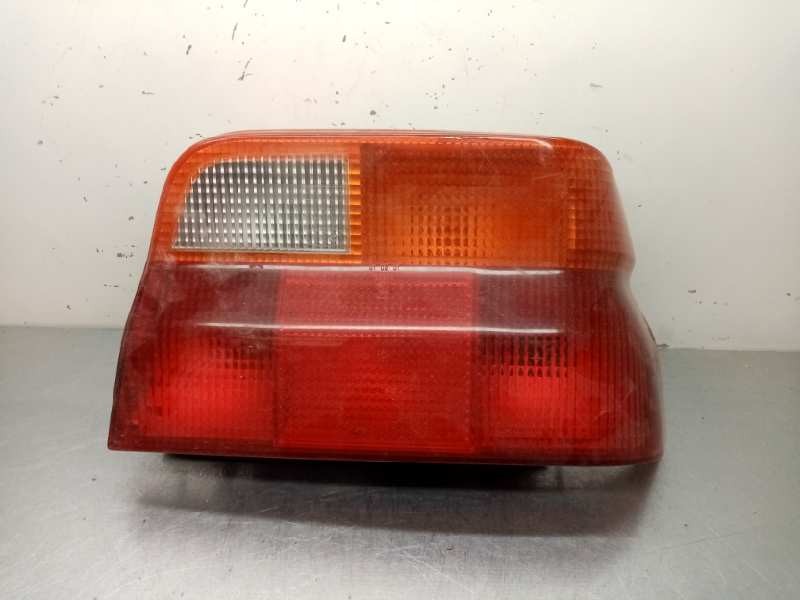 Recambio de piloto trasero derecho para ford escort berl./turnier 1.6 16v cat referencia OEM IAM   