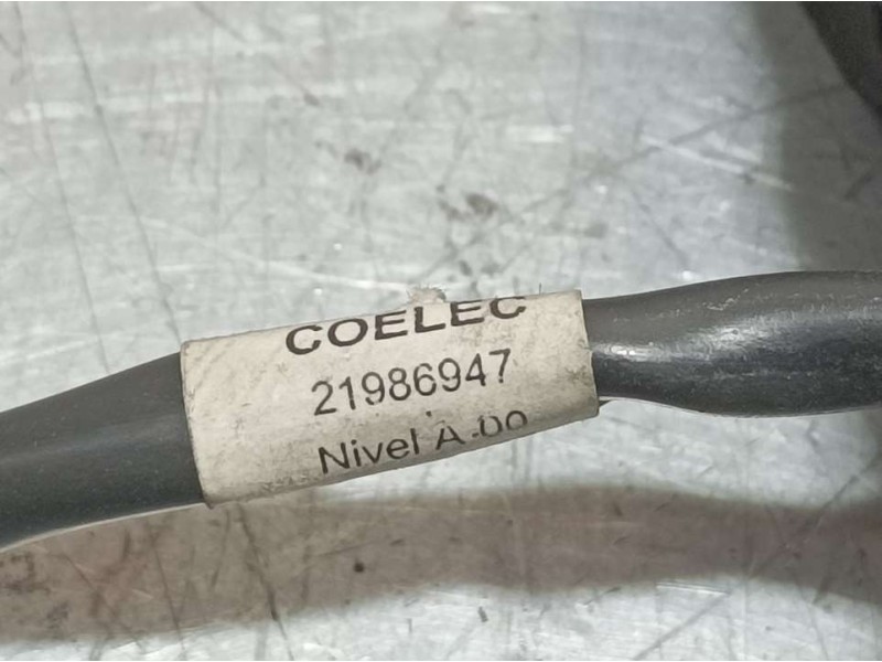 Recambio de retrovisor derecho para seat ibiza (6l1) reference referencia OEM IAM 21986947  ELECTRICO 3 CABLES