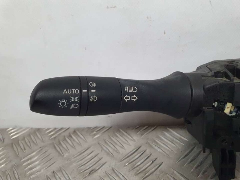 Recambio de mando luces y limpia para nissan micra v (k14) visia+ referencia OEM IAM 5FB0A 1013650503 