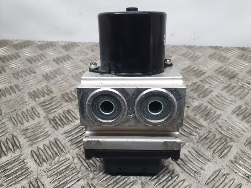 Recambio de abs para peugeot 407 sr confort referencia OEM IAM 15710604 S118676001 