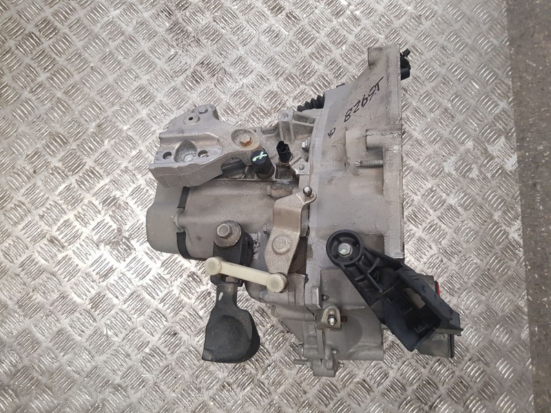 Recambio de caja cambios para peugeot 208 i (ca_, cc_) 1.0 referencia OEM IAM 20CR02 1013214 5VELOCIDADES