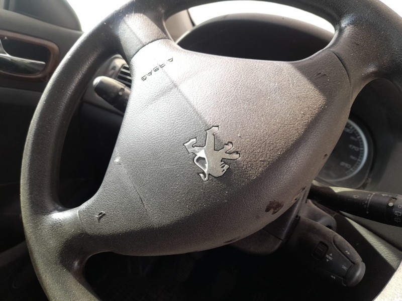 Recambio de kit airbag para peugeot 307 (3a/c) 2.0 hdi 90 referencia OEM IAM 4112HW C/SALPICADERO Y PRETENSORES 