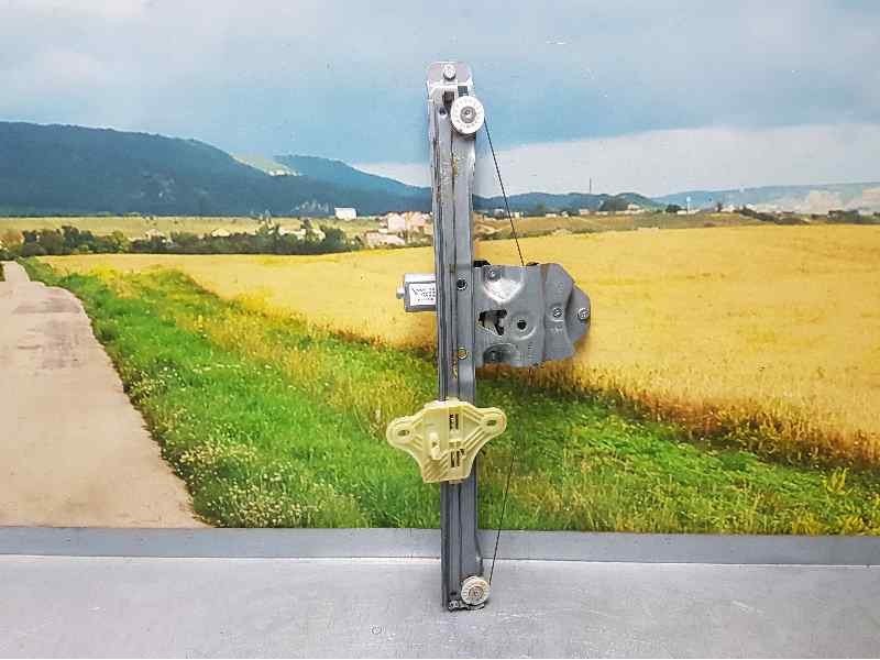 Recambio de elevalunas delantero derecho para renault clio iv business referencia OEM IAM  2 PINS ELECTRICO