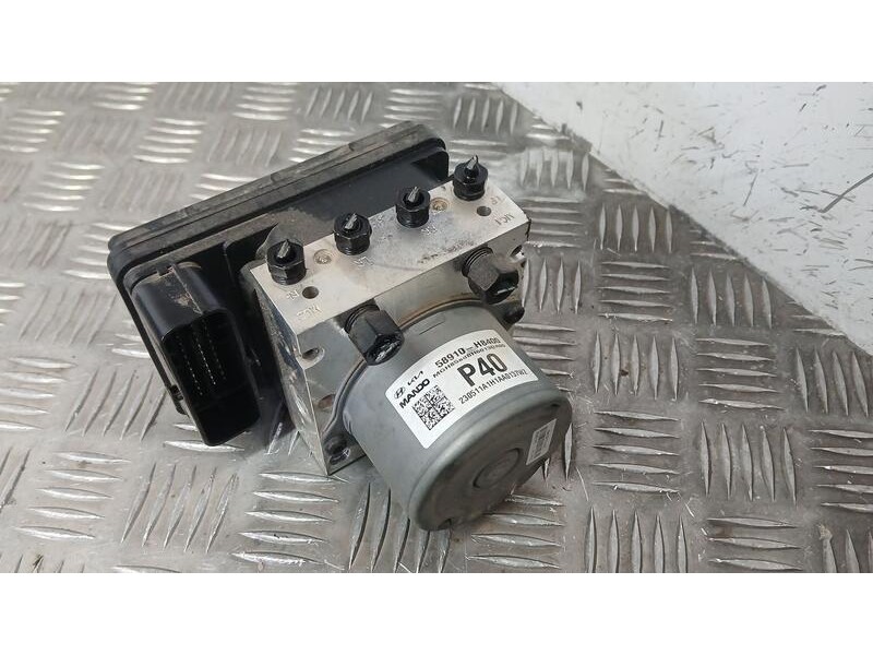 Recambio de abs para kia rio (yb) attract referencia OEM IAM 58910h8400 MANDO 