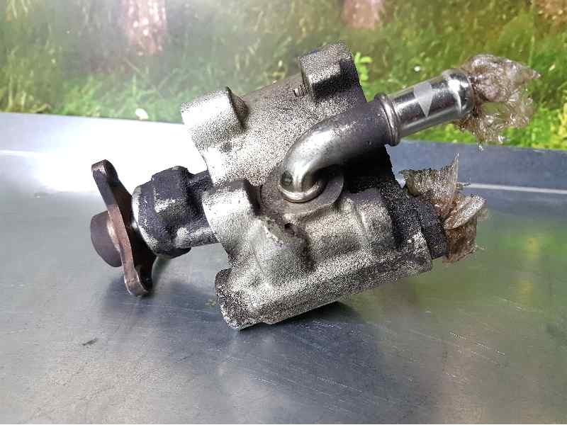 Recambio de bomba direccion para volvo s40 berlina 1.9 d referencia OEM IAM   