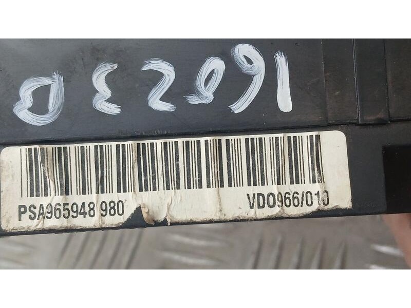 Recambio de cuadro instrumentos para citroën xsara picasso lx plus referencia OEM IAM 9659486980 VDO 110008916010