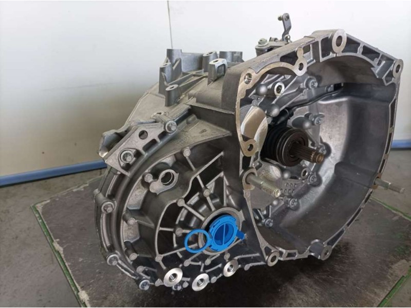 Recambio de caja cambios para fiat doblo ii cargo (263) 1.6 jtdm 16v cat referencia OEM IAM C63563501 3336809  CAJA NUEVA 6VELOC