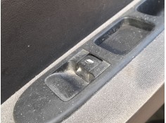 MANDO ELEVALUNAS DELANTERO DERECHO 6554E7 