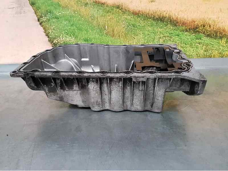 Recambio de carter para volvo s40 berlina 1.9 d referencia OEM IAM 7700111746  