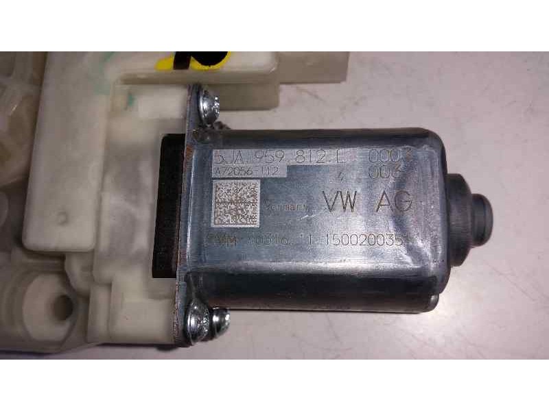 Recambio de motor elevalunas trasero derecho para skoda rapid style referencia OEM IAM 5JA959812L  