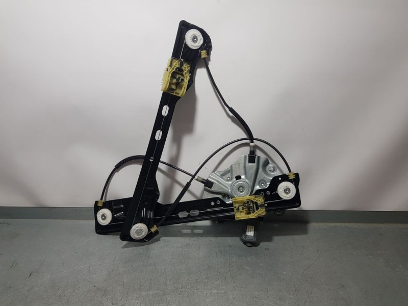 Recambio de elevalunas delantero derecho para opel zafira tourer excellence referencia OEM IAM 13260138RH 927206104 BROSE ELECTR