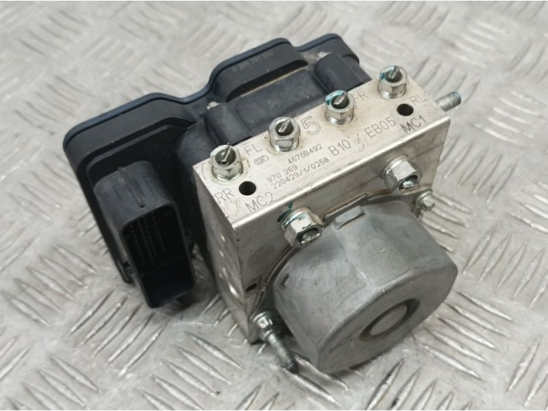 Recambio de abs para mitsubishi space star 120 kaiteki referencia OEM IAM 4670B492 970269 BOSCH