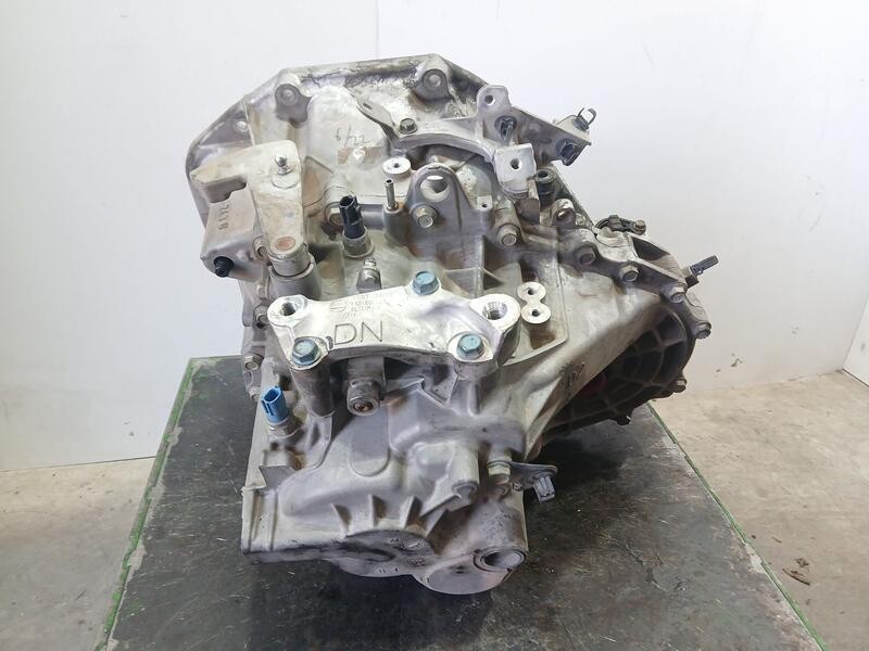 Recambio de caja cambios para nissan qashqai (j10) acenta referencia OEM IAM 32010JG70E  6VELOCIDADES