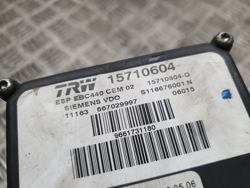 Recambio de abs para peugeot 407 sr confort referencia OEM IAM 15710604 S118676001 