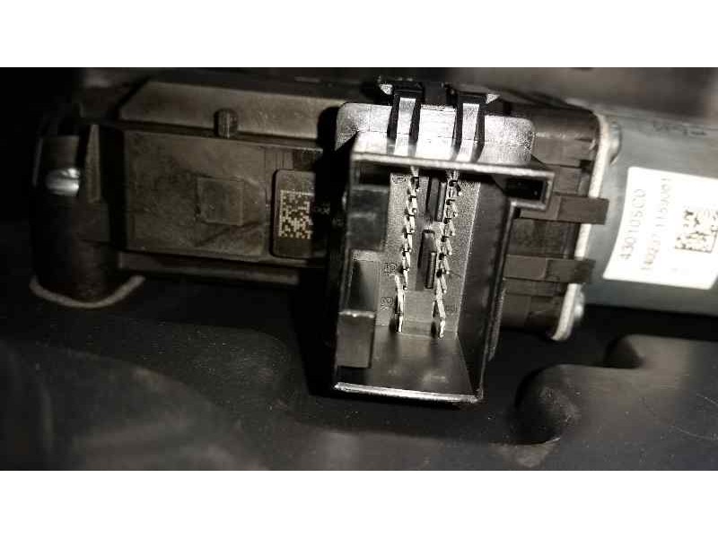 Recambio de elevalunas delantero izquierdo para seat ibiza st (6j8) reference referencia OEM IAM  14 PINS ELECTRICO