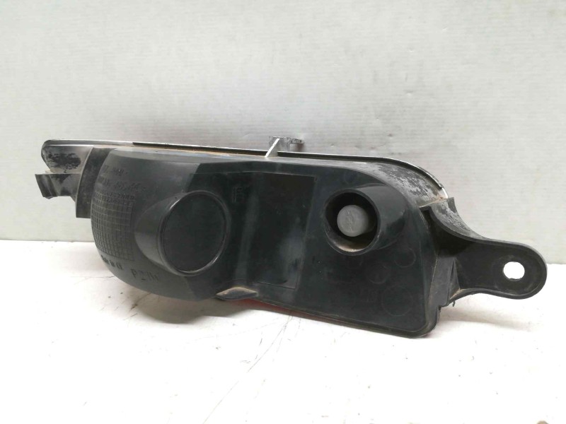 Recambio de faro antiniebla trasero derecho para opel corsa c enjoy referencia OEM IAM   FALSO