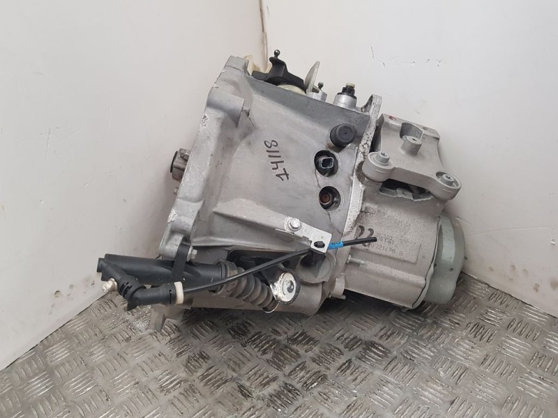 Recambio de caja cambios para citroën c3 attraction referencia OEM IAM 20ET31 8321478 5VELOCIDADES