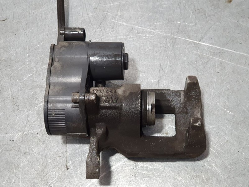 Recambio de pinza freno trasera izquierda para citroën berlingo furgón worker xl referencia OEM IAM 9819059380  ELECTRICA