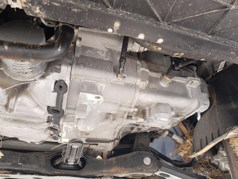 Recambio de caja cambios para seat ibiza v (kj1, kjg) 1.0 tsi referencia OEM IAM UHC fm6aj019 6VELOCIDADES