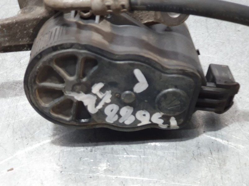 Recambio de pinza freno trasera izquierda para citroën berlingo furgón worker xl referencia OEM IAM 9819059380  ELECTRICA