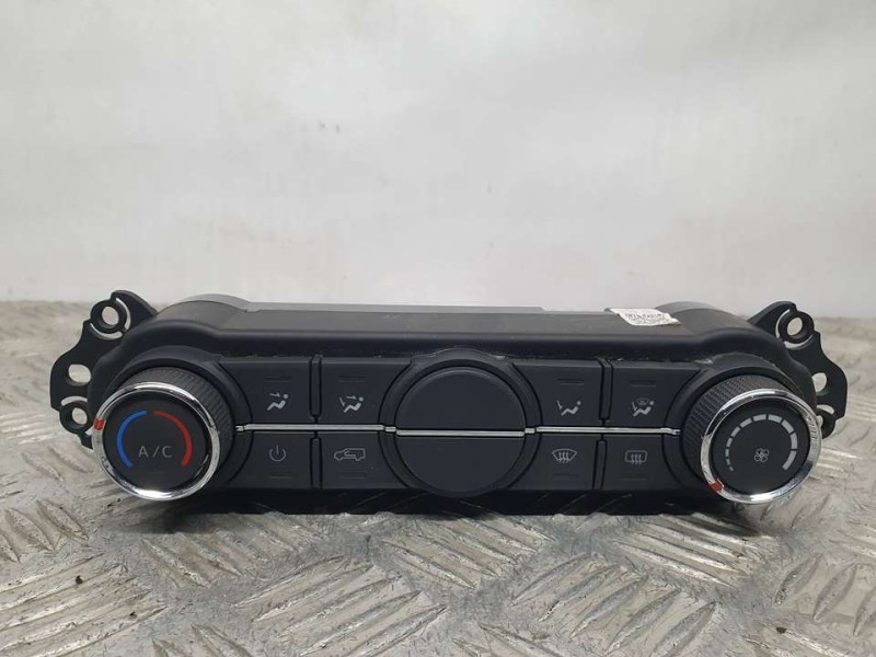 Recambio de mando calefaccion / aire acondicionado para maxus e-deliver 9 l2 h1 referencia OEM IAM C00309851 20250096 