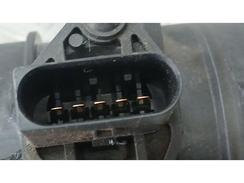 Recambio de caudalimetro para audi a4 avant (8e) 2.0 tdi referencia OEM IAM 074906461B BOSCH 0281002461