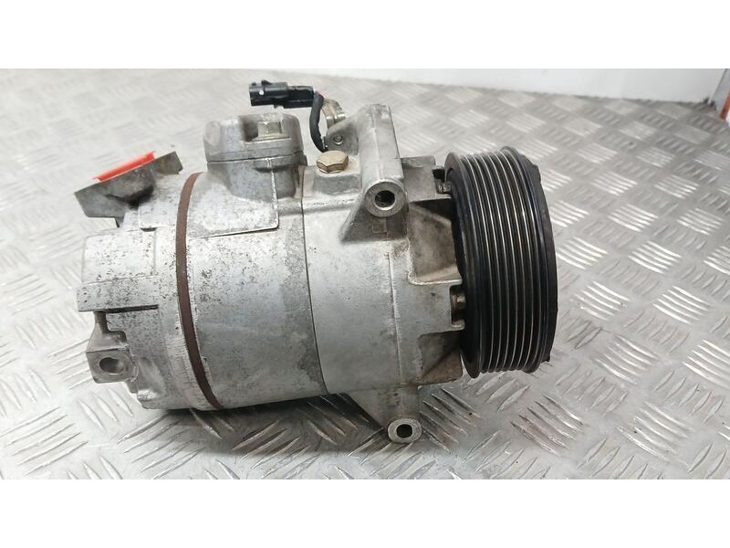 Recambio de compresor aire acondicionado para nissan qashqai (j10) acenta referencia OEM IAM 92600JD73A CALSONIC KANSEI CSV617 A