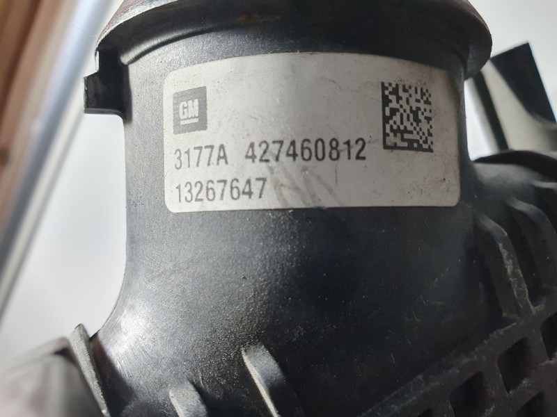 Recambio de intercooler para opel zafira tourer excellence referencia OEM IAM 13267647 427460812 GM