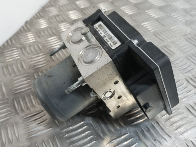 Recambio de abs para citroën c4 lim. white attraction referencia OEM IAM 96770249080 0265252034 BOSCH