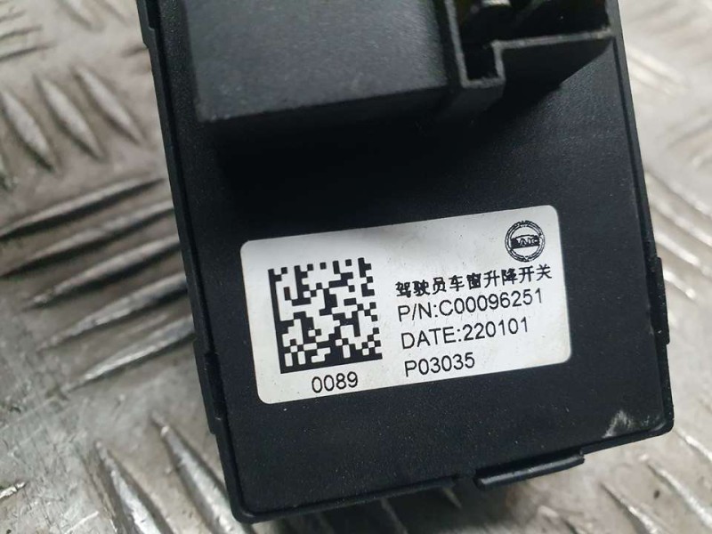 Recambio de mando elevalunas delantero izquierdo para maxus e-deliver 9 l2 h1 referencia OEM IAM C00096251  