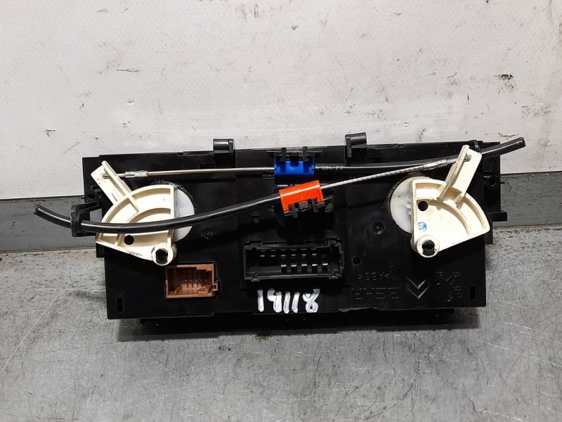 Recambio de mando calefaccion / aire acondicionado para citroën c3 attraction referencia OEM IAM SIN REF  