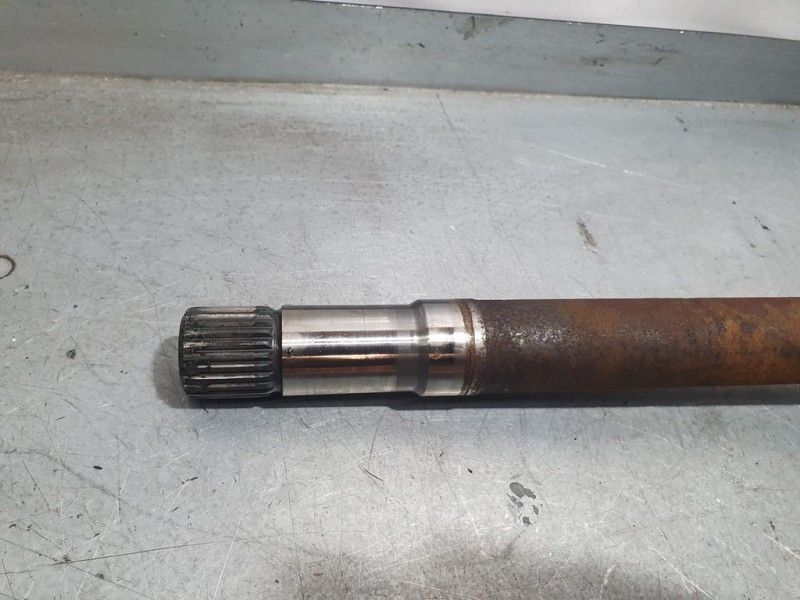 Recambio de transmision delantera derecha para citroën c4 lim. feel referencia OEM IAM 9684135480  