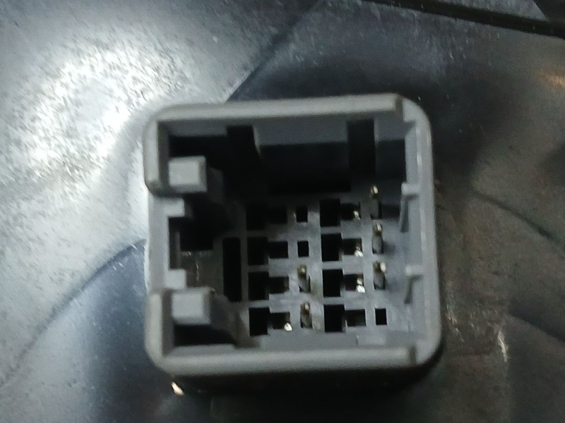 Recambio de retrovisor izquierdo para kia cee´d hatchback (ed) 1.4 cvvt referencia OEM IAM 876101H251 ROZADO 