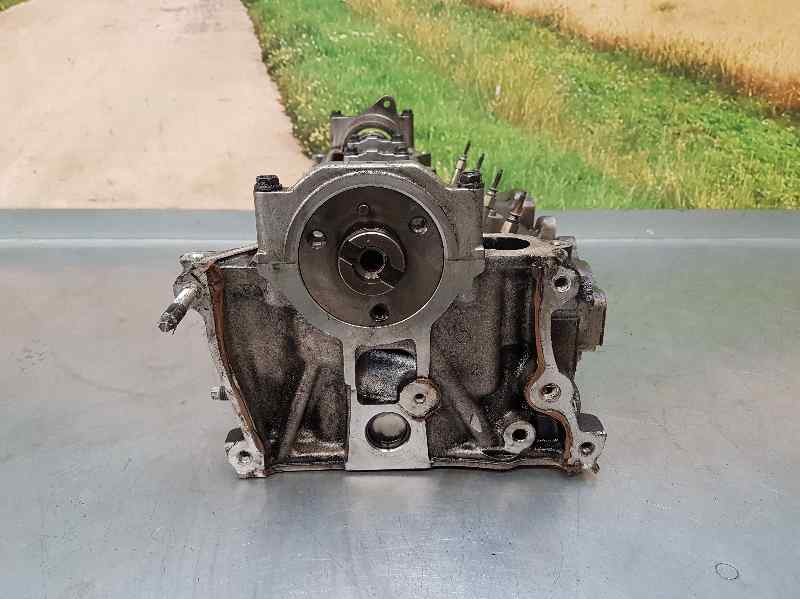 Recambio de culata para toyota auris 1.4 turbodiesel cat referencia OEM IAM   