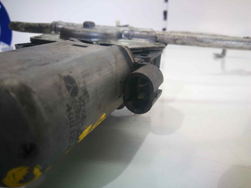 Recambio de elevalunas delantero izquierdo para renault clio i phase iii 1.4 referencia OEM IAM   DOS PINS