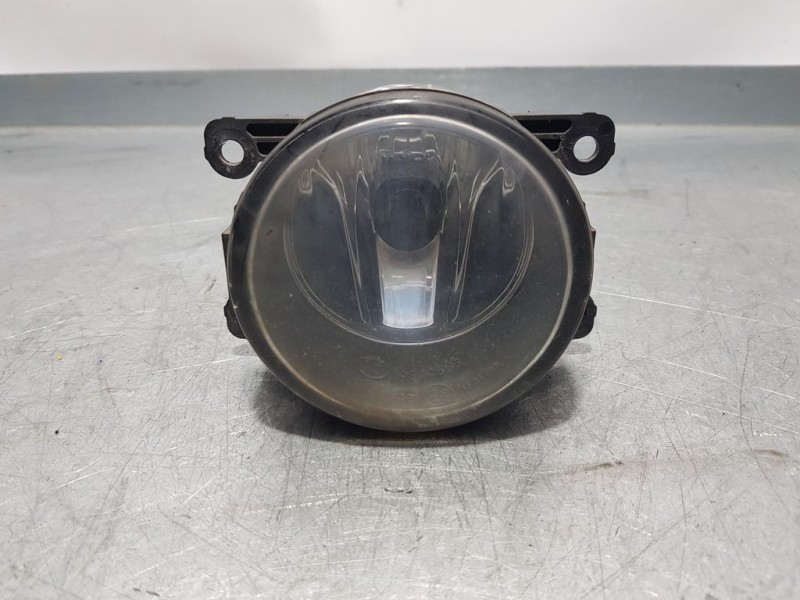 Recambio de faro antiniebla derecho para ford fiesta (cb1) trend referencia OEM IAM 2N1115201AB 89204894 VALEO