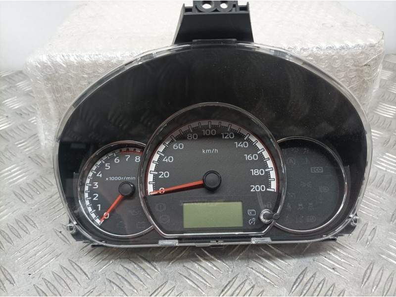 Recambio de cuadro instrumentos para mitsubishi space star 120 kaiteki referencia OEM IAM 8100C822 1574101330 DENSO