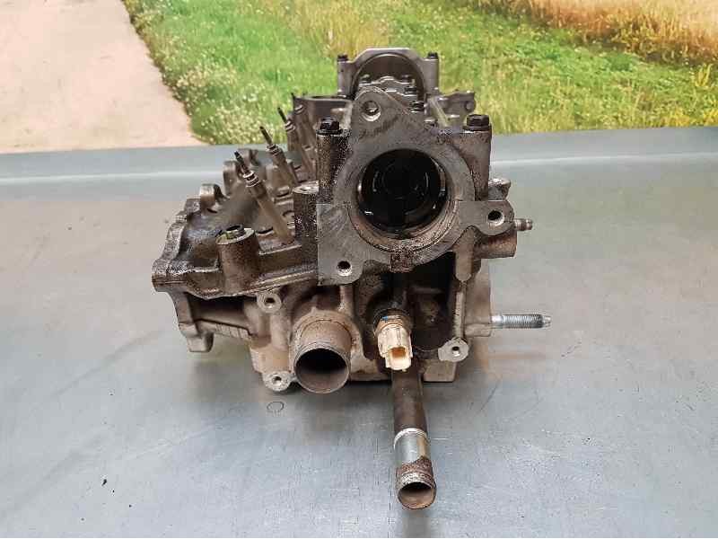 Recambio de culata para toyota auris 1.4 turbodiesel cat referencia OEM IAM   