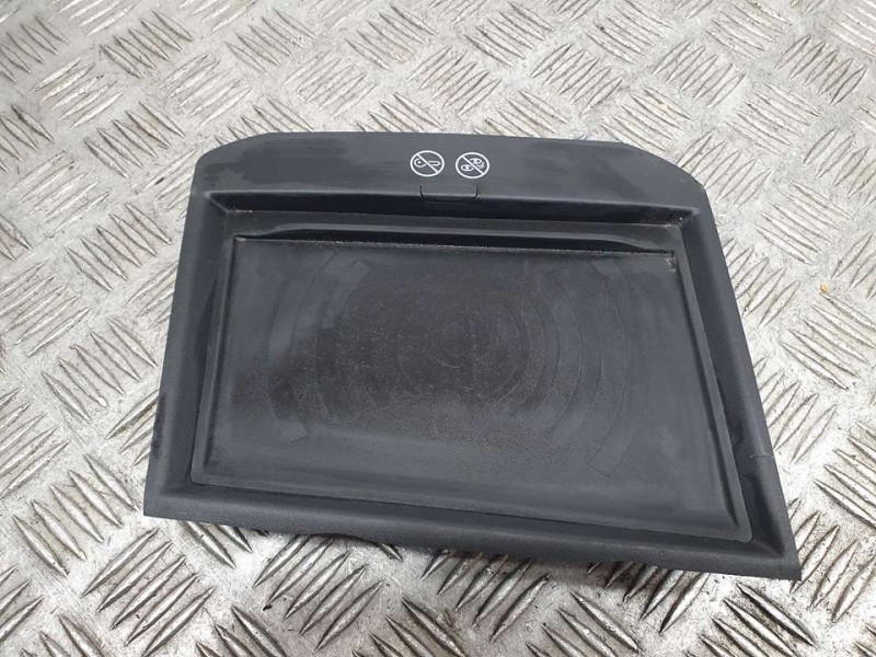 Recambio de cargador inductivo para peugeot 5008 gt referencia OEM IAM 9813403280 A2C97080108 CONTINENTAL