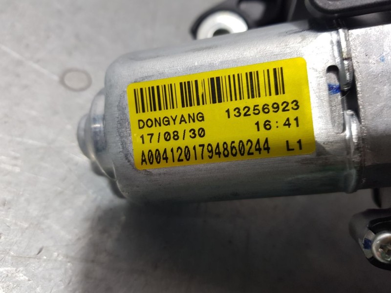 Recambio de motor limpia trasero para opel zafira tourer excellence referencia OEM IAM 13256923 A00412017494860244 DONGYANG