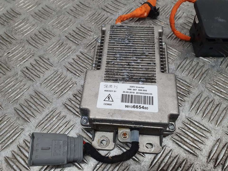 Recambio de convertidor para peugeot 5008 gt referencia OEM IAM 9813665480 201805200330 