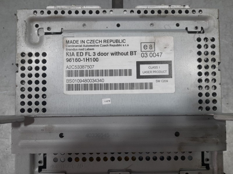 Recambio de sistema audio / radio cd para kia cee´d hatchback (ed) 1.4 cvvt referencia OEM IAM 961601H100  