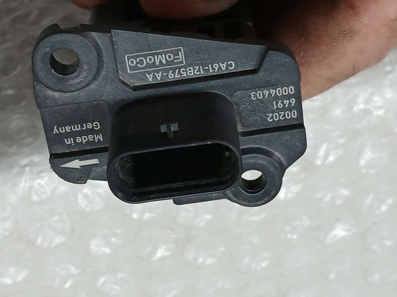Recambio de caudalimetro para ford fiesta (ce1) trend referencia OEM IAM CA6112B579AA  