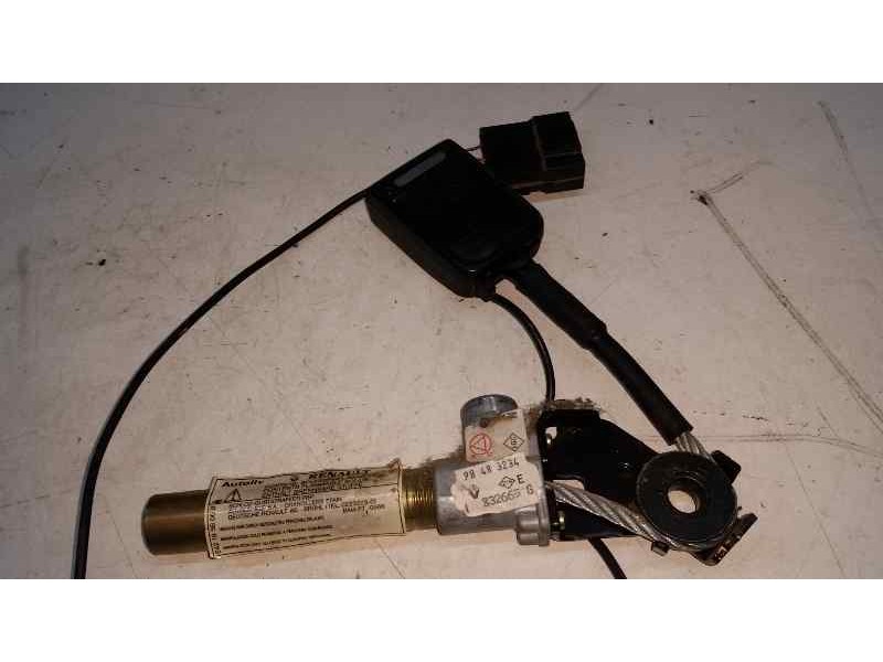 Recambio de pretensor airbag izquierdo para renault megane i classic (la0) 1.6 rn referencia OEM IAM   